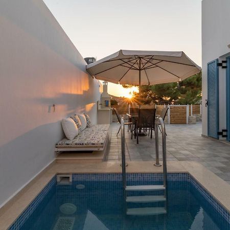 Tanyas Cozy House Villa Kamilari Bagian luar foto