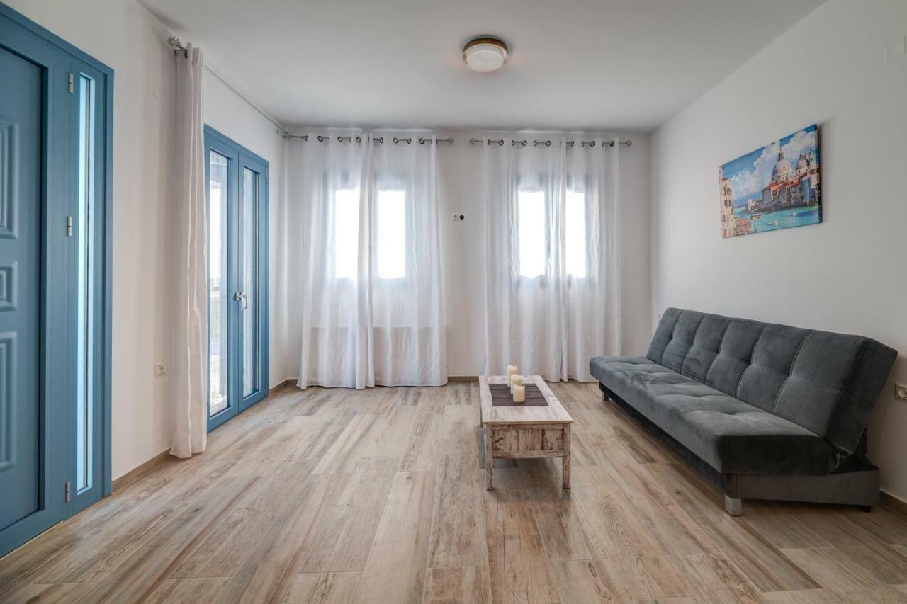 Tanyas Cozy House Villa Kamilari Bagian luar foto