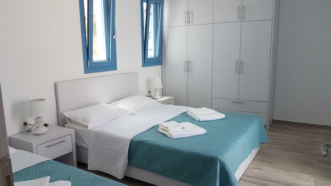 Tanyas Cozy House Villa Kamilari Bagian luar foto